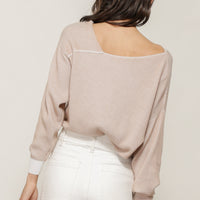 FAVORITE OFF SHOULDER SWEATER